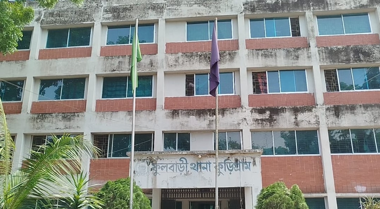 ফুলবাড়ীতে মোটরসাইকেলের মুখোমুখি সংঘর্ষে প্রাণ গেল একজনের